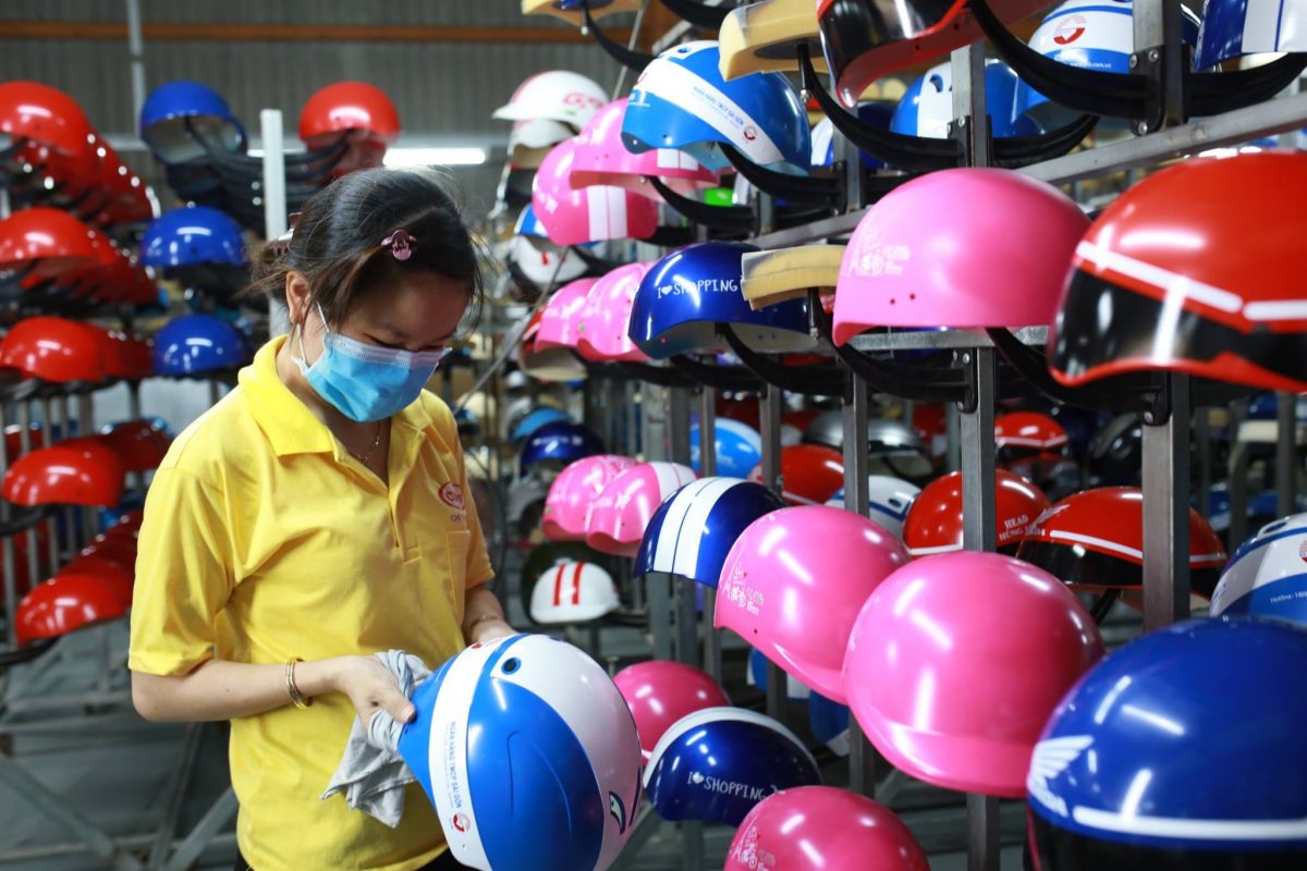 Công ty sản xuất nón bảo hiểm